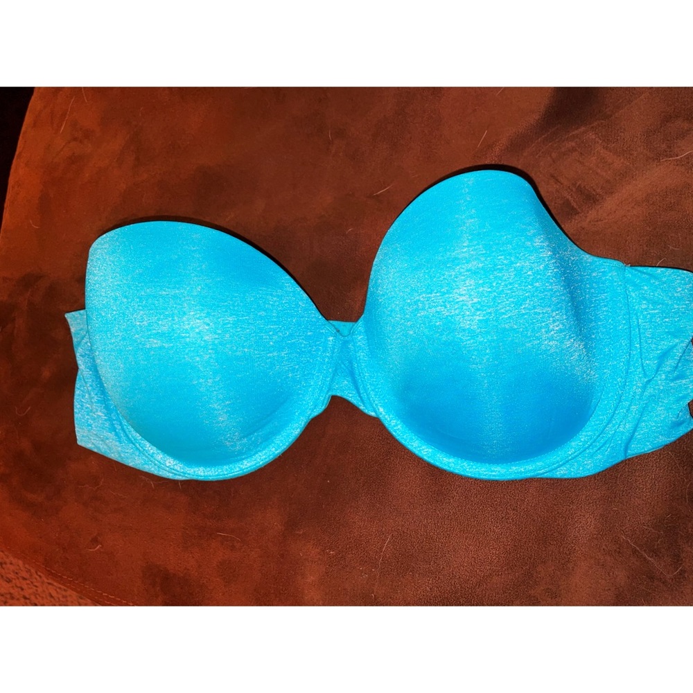 Victoria’s Secret Strapless bra.